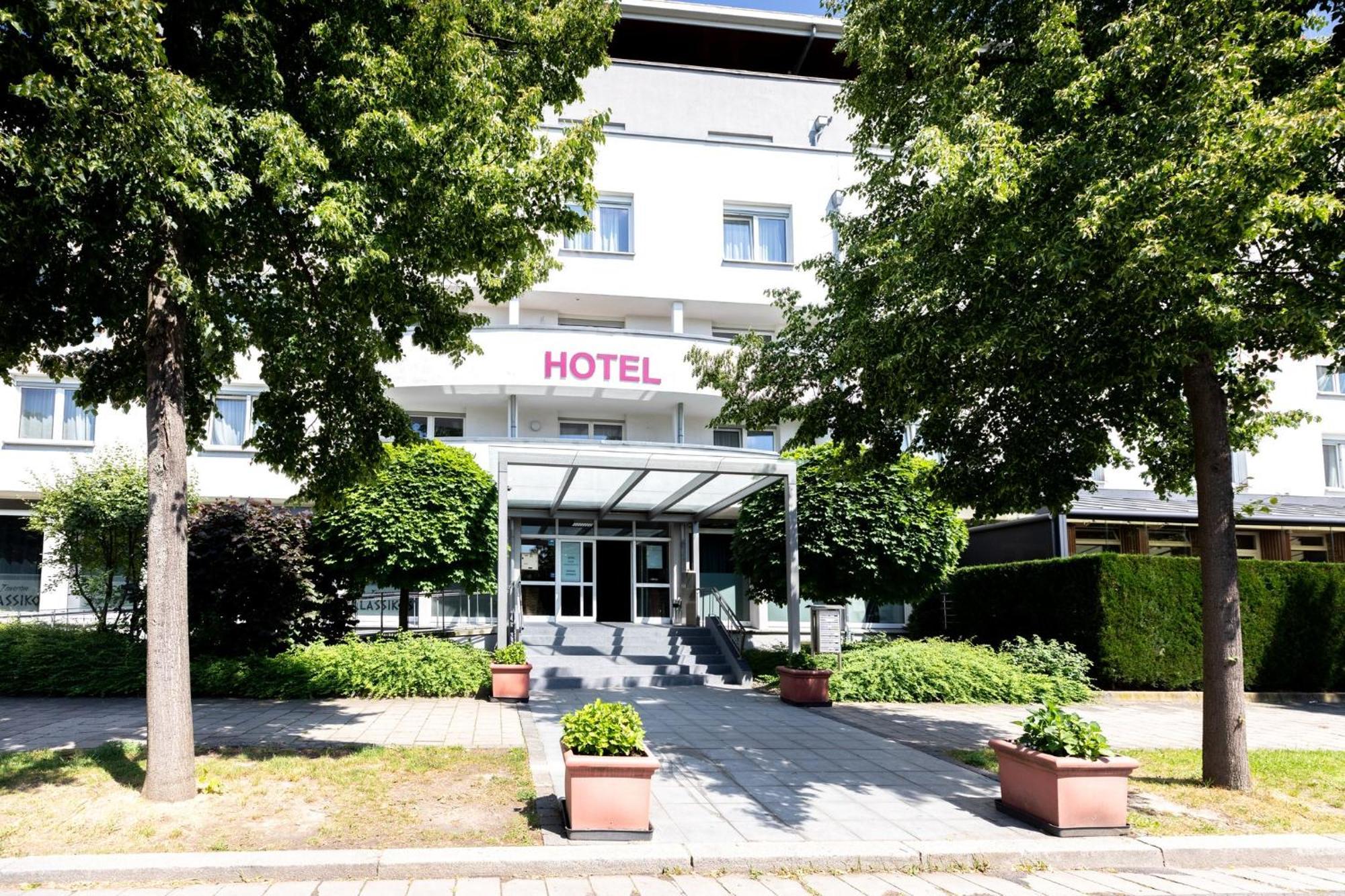 Novum Hotel Aviva Leipzig Neue Messe Exterior foto